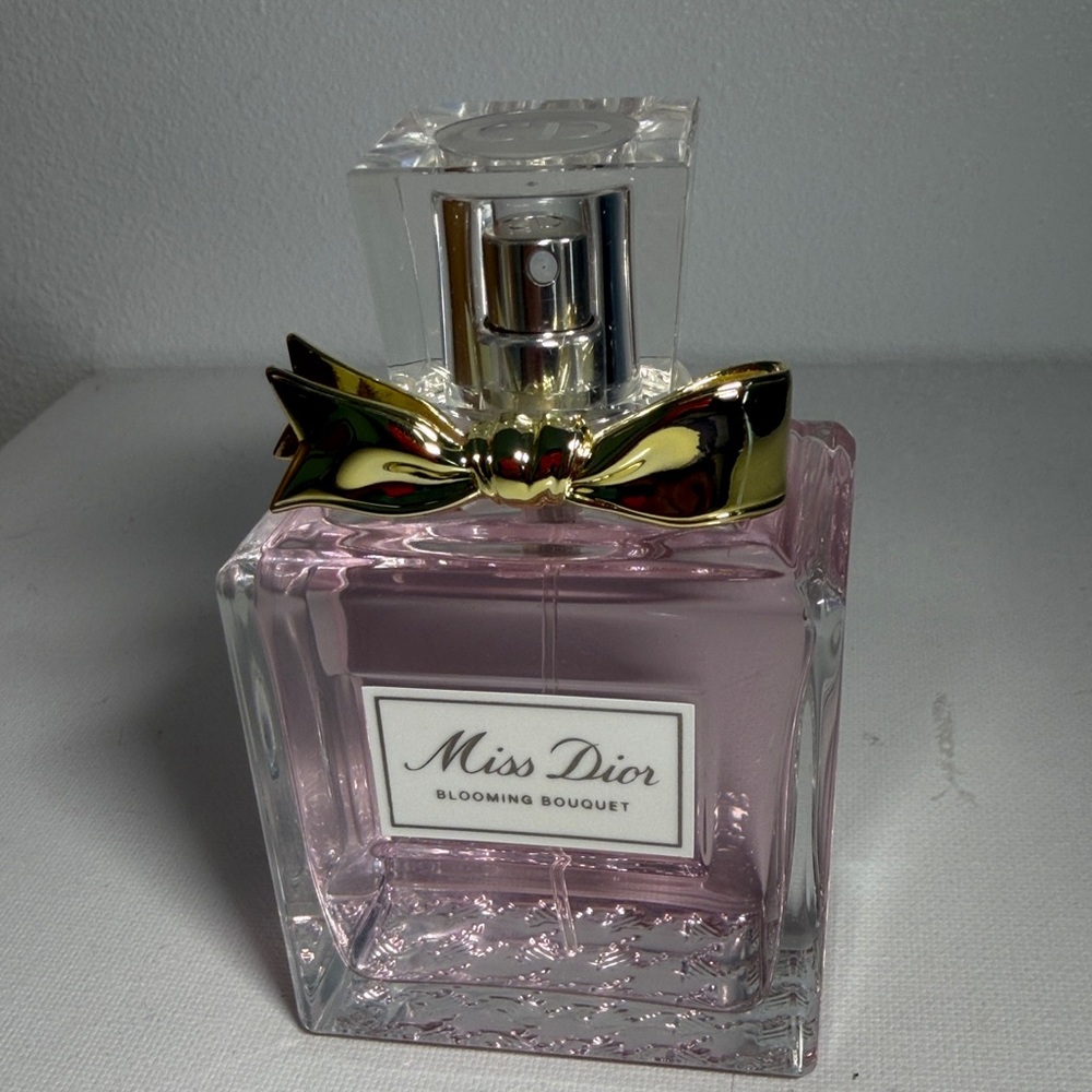 Miss Dior Blooming Bouquet Perfume - Picture 4 of 4